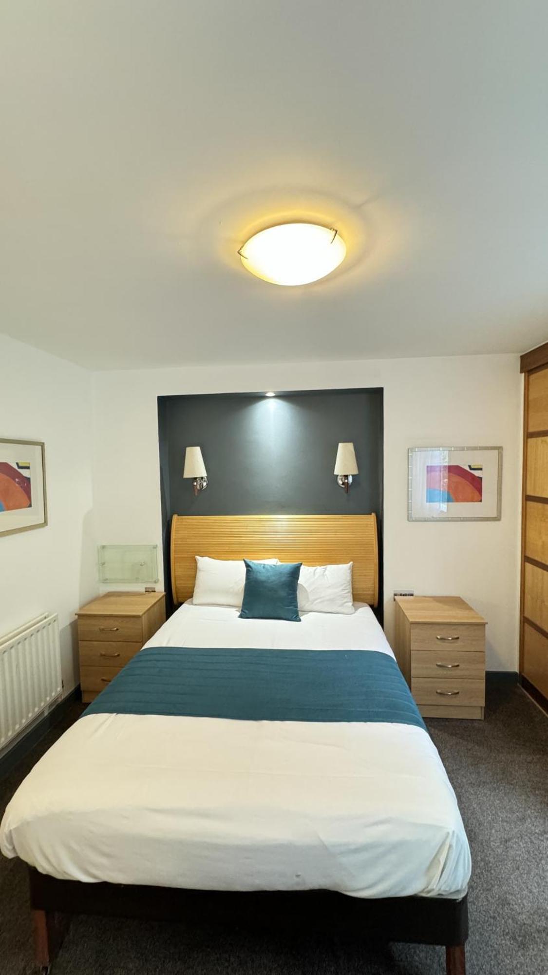 Britannia Hotel Bolton Bagian luar foto