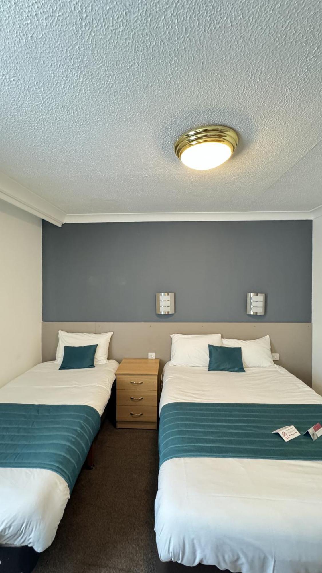 Britannia Hotel Bolton Bagian luar foto